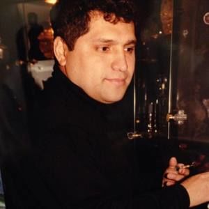 Meet your Posher, Eric